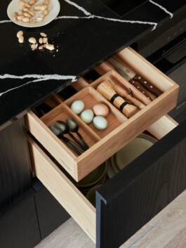  black kitchen Møbelwerft